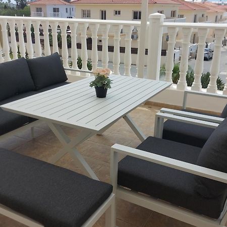Nissi Golden Sands Sea View 2 Bedroom Apartment Ayia Napa Exteriör bild