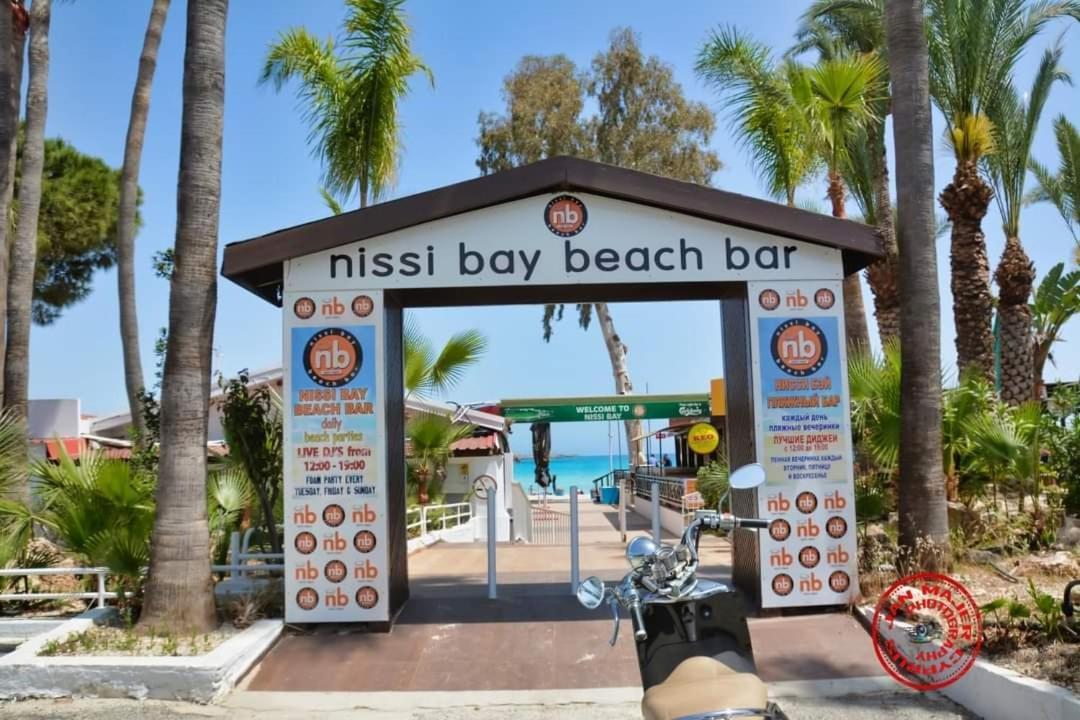 Nissi Golden Sands Sea View 2 Bedroom Apartment Ayia Napa Exteriör bild