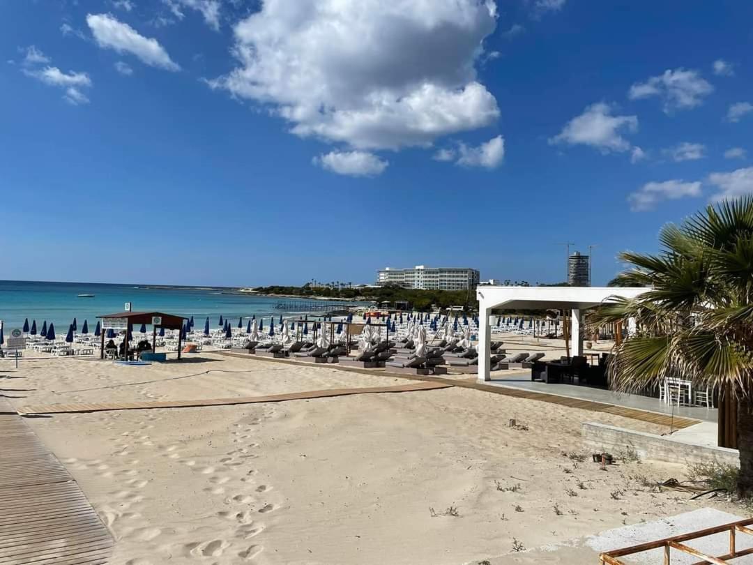 Nissi Golden Sands Sea View 2 Bedroom Apartment Ayia Napa Exteriör bild
